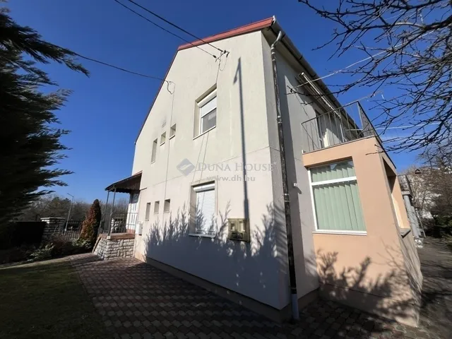 Eladó lakás Veszprém, Belváros 65 nm