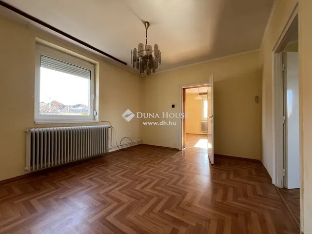 Eladó lakás Veszprém, Belváros 65 nm