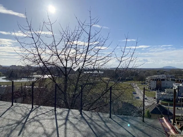Eladó ház Ajka 162 nm
