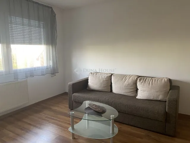 Eladó lakás Balatonalmádi 62 nm