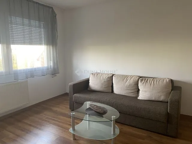 Eladó lakás Balatonalmádi 62 nm