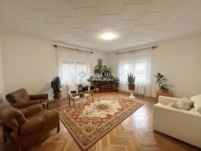 Eladó ház Veszprém 109 nm