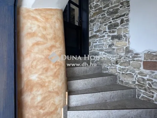 Eladó ház Veszprém, Belváros 159 nm