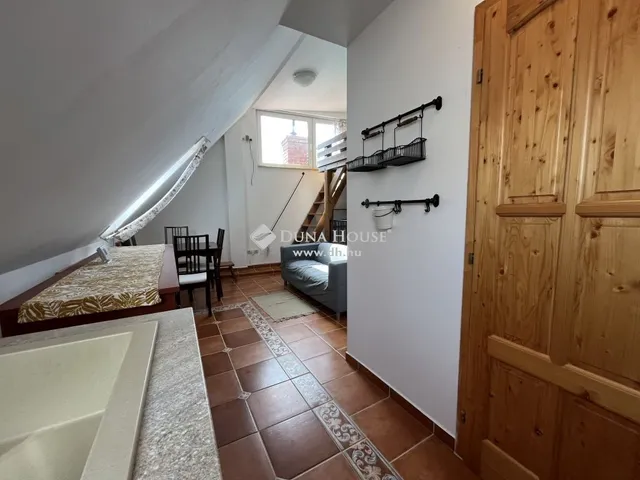 Eladó ház Veszprém, Belváros 159 nm