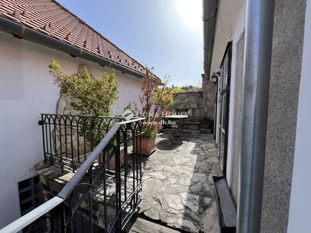 Eladó ház Veszprém, Belváros 159 nm