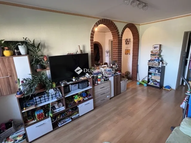 Eladó lakás Veszprém 69 nm