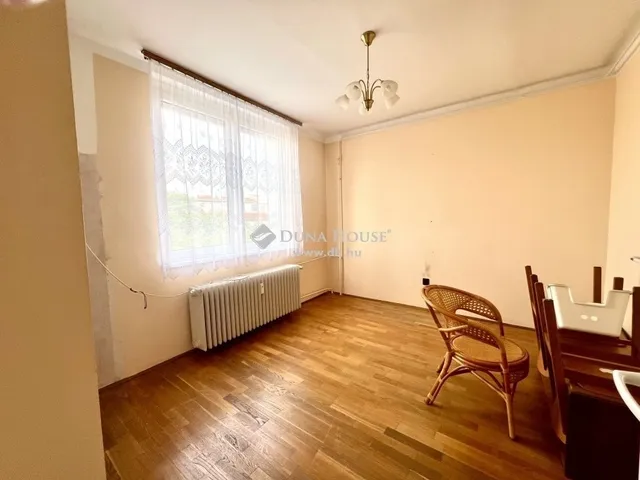 Eladó lakás Veszprém 52 nm