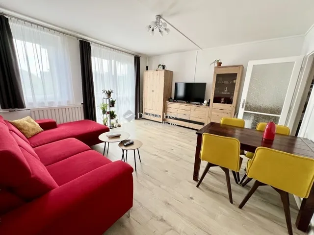 Eladó lakás Veszprém, Jutasi úti lakótelep 54 nm
