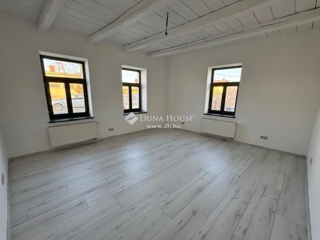 Eladó ház Bánd 80 nm