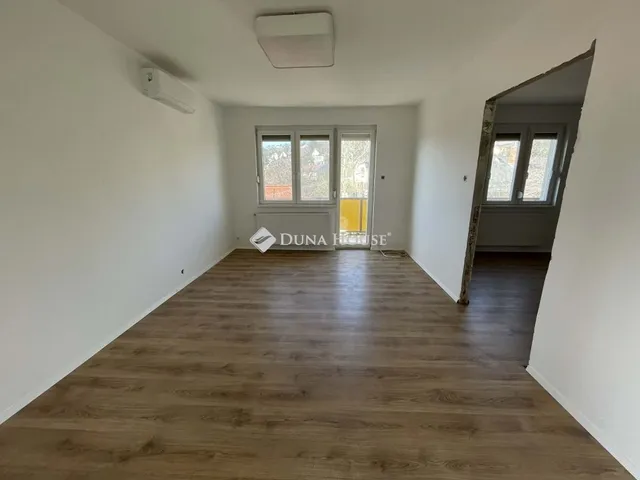 Eladó lakás Balatonalmádi 71 nm
