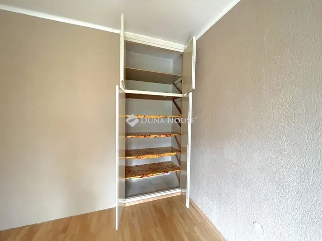 Eladó lakás Veszprém 42 nm