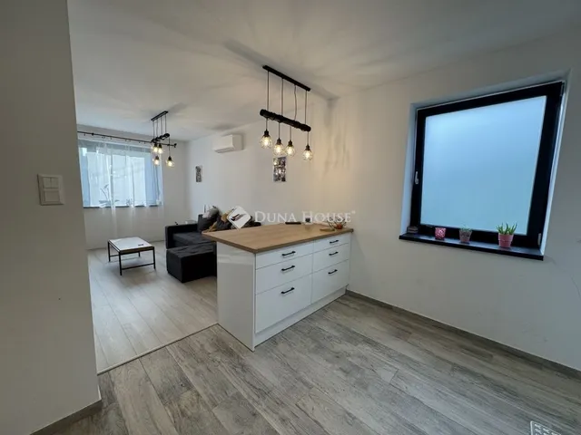 Eladó ház Veszprém 200 nm