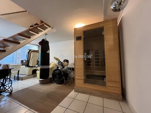 Eladó ház Balatonfűzfő 162 nm