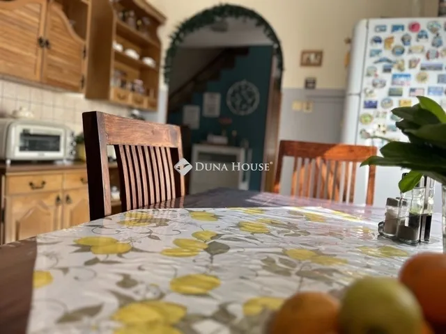 Eladó ház Balatonfűzfő 162 nm