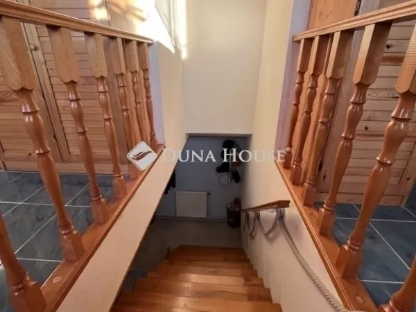 Eladó ház Balatonfűzfő 162 nm