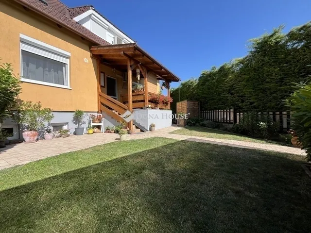 Eladó ház Balatonfűzfő 162 nm