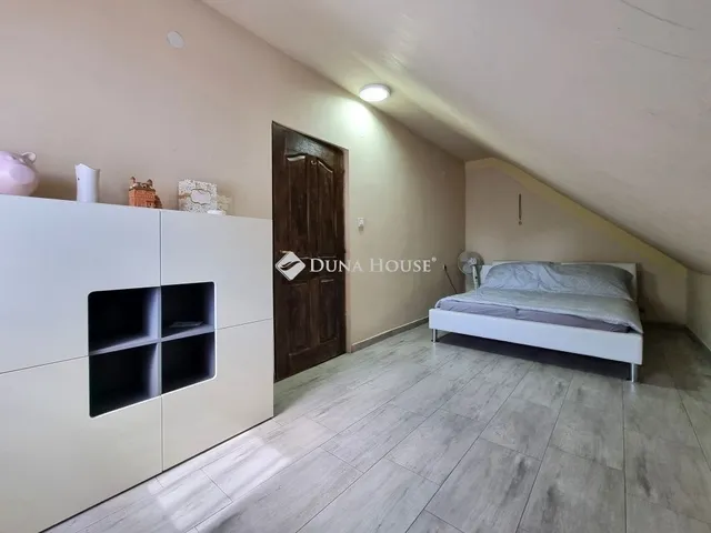 Eladó ház Berhida 198 nm