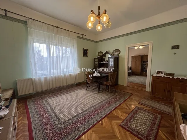 Eladó ház Bakonyszentlászló 114 nm