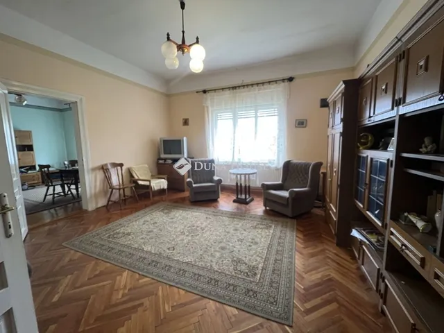 Eladó ház Bakonyszentlászló 114 nm