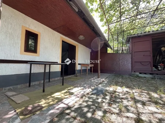 Eladó mezőgazdasági ingatlan Berhida 47 nm