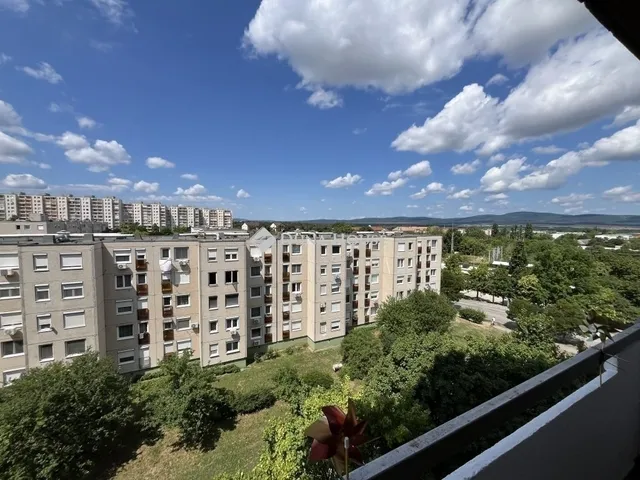 Eladó lakás Veszprém, Jutasi úti lakótelep 55 nm