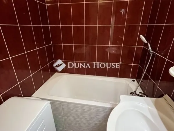 Eladó lakás Veszprém, Jutasi úti lakótelep 55 nm