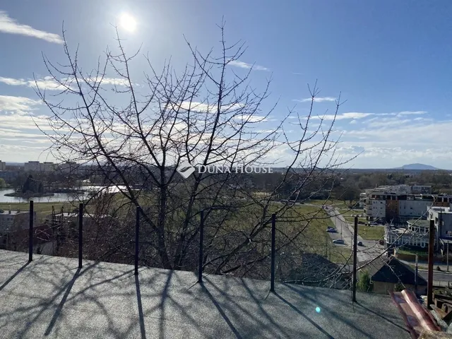 Eladó ház Ajka 162 nm