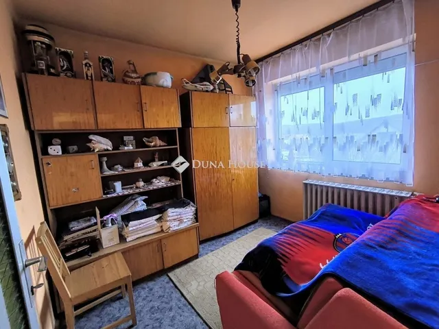 Eladó ház Pétfürdő 84 nm