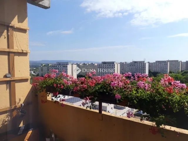 Eladó lakás Veszprém 52 nm