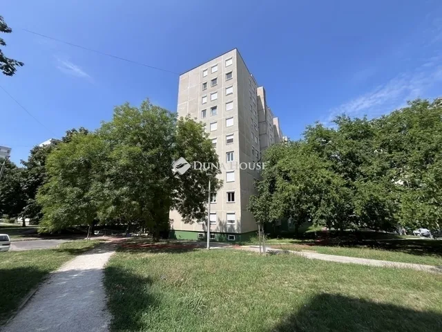 Eladó lakás Veszprém, Jutasi úti lakótelep 76 nm