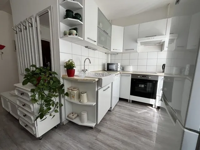 Eladó lakás Veszprém 76 nm