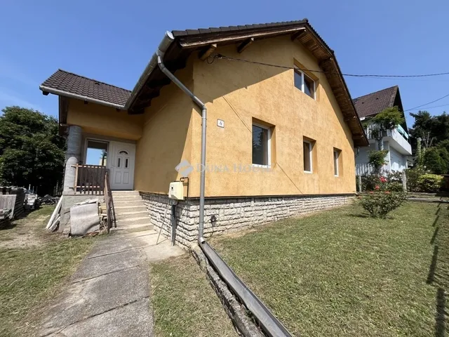 Eladó ház Veszprém, Újtelep 112 nm