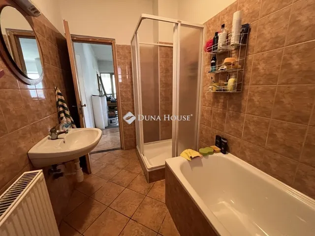 Eladó ház Veszprém, Újtelep 112 nm