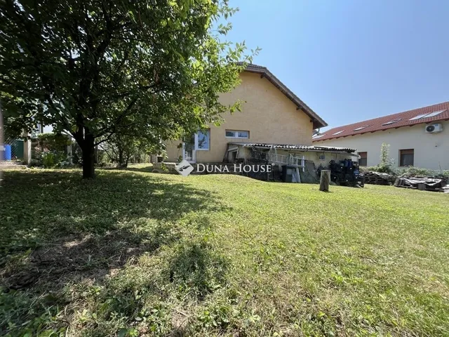 Eladó ház Veszprém, Újtelep 112 nm