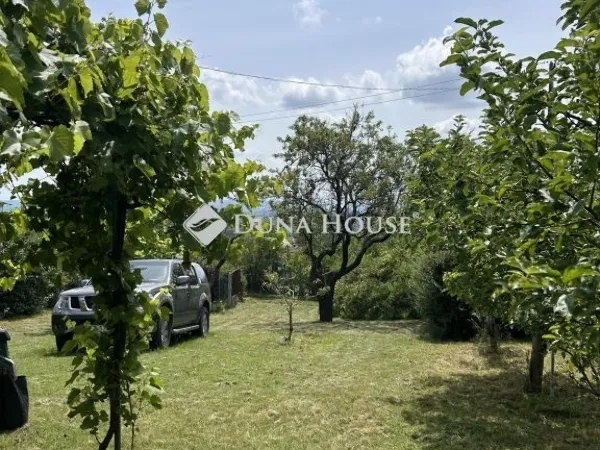 Eladó nyaraló Várpalota 30 nm