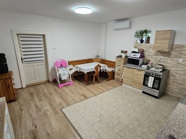 Eladó ház Várpalota 105 nm