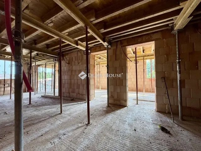 Eladó lakás Herend 79 nm