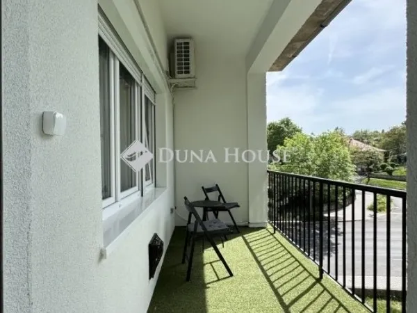 Eladó lakás Veszprém, Egyetemváros 73 nm