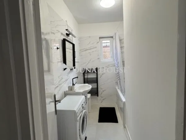 Eladó lakás Veszprém, Egyetemváros 73 nm