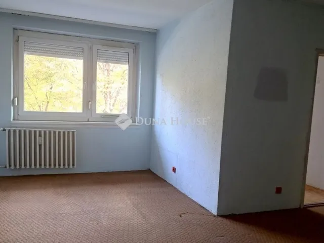 Eladó lakás Veszprém 69 nm