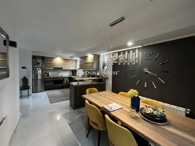 Eladó ház Balatonalmádi 232 nm