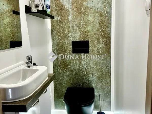 Eladó ház Balatonalmádi 232 nm