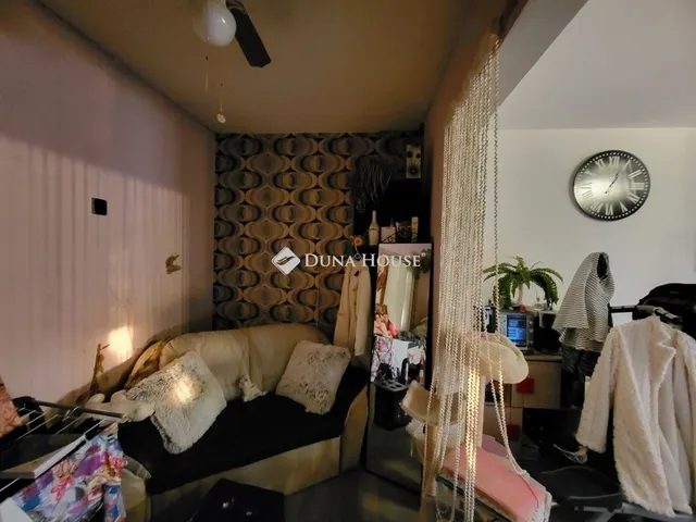 Eladó lakás Pétfürdő 53 nm