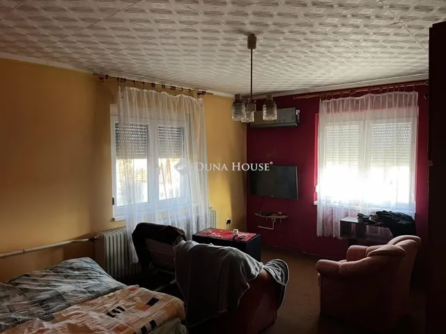 Eladó ház Szentkirályszabadja 100 nm