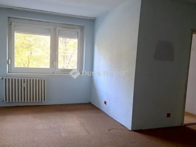Eladó lakás Veszprém 69 nm