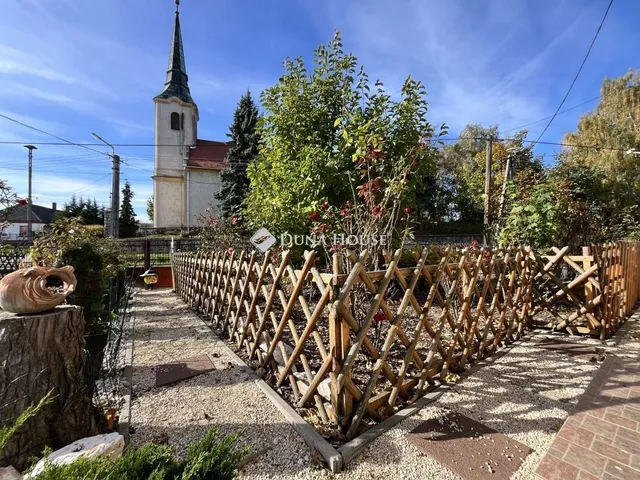 Eladó ház Bakonyszentkirály 150 nm