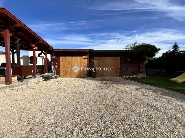 Eladó ház Bakonyszentkirály 150 nm