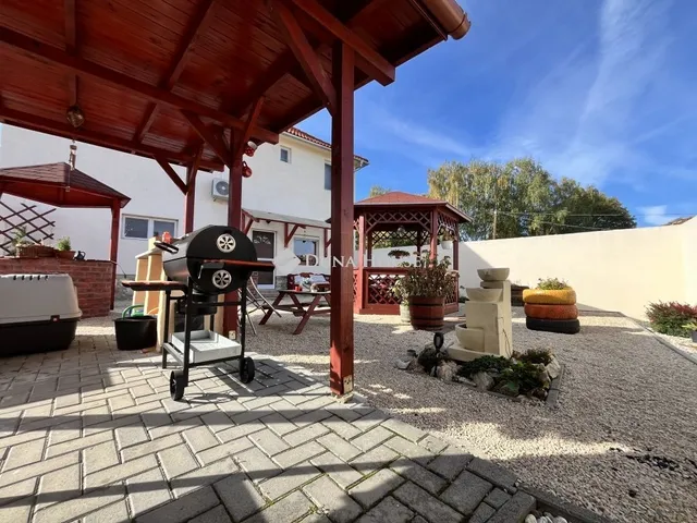 Eladó ház Bakonyszentkirály 150 nm