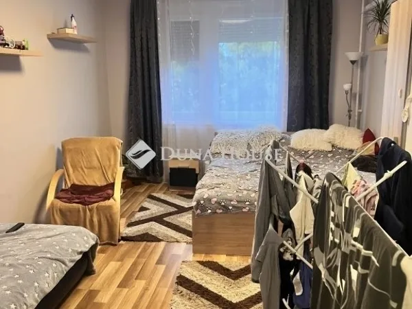 Eladó lakás Veszprém 62 nm