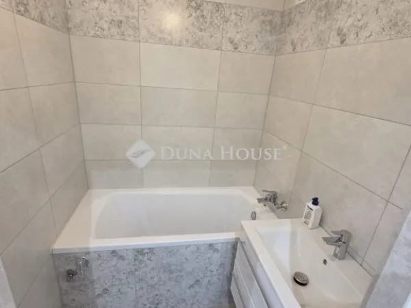 Eladó lakás Veszprém 53 nm